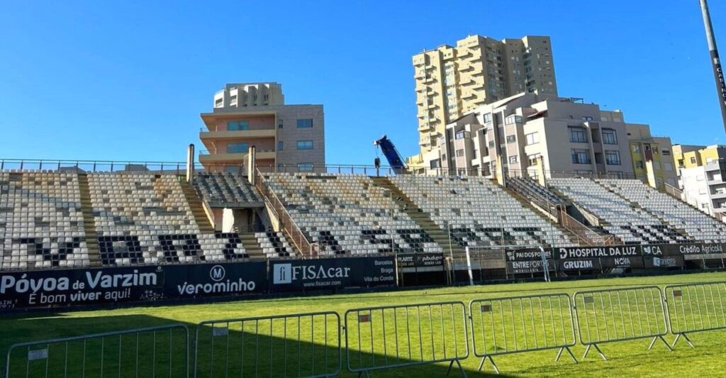 bancada-norte-do-est-dio-do-varzim-pronta-para-espet-culo-das-rusgas-de