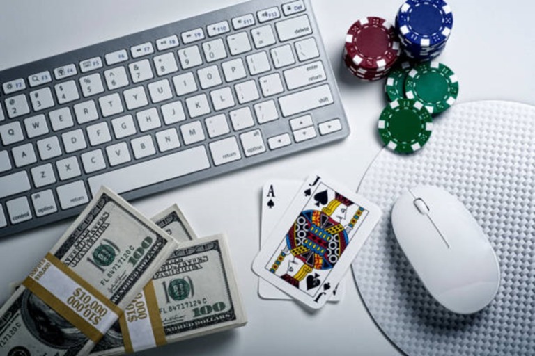 Vantagens de jogar blackjack online