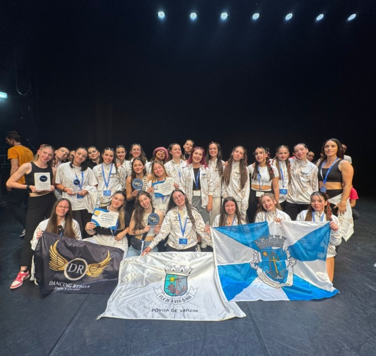 Em Voga – Academia Dancing Rebels Dance Studio