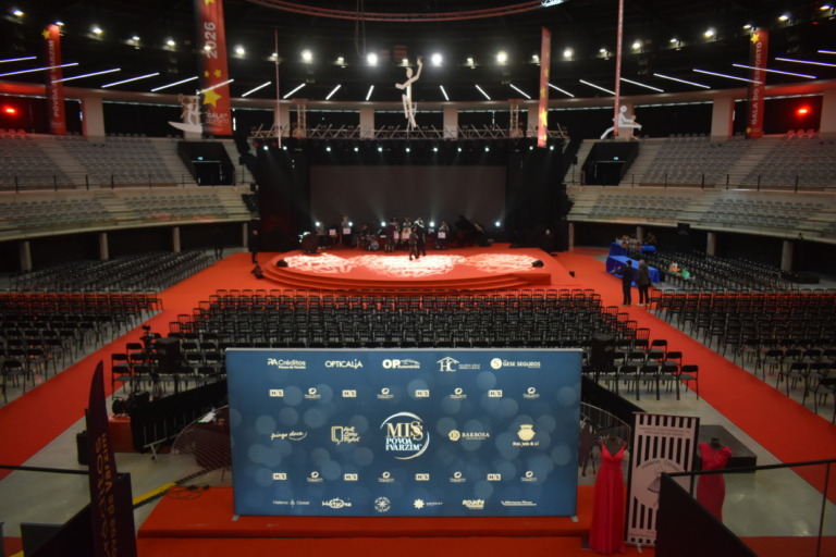 Miss Póvoa terá transmissão em direto a partir das 21h