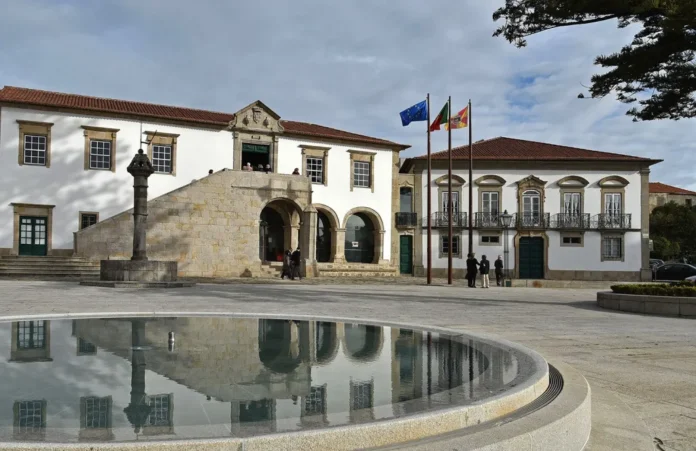 amvc_164026_pacos_do_concelho_praca_vasco_da_gama-1
